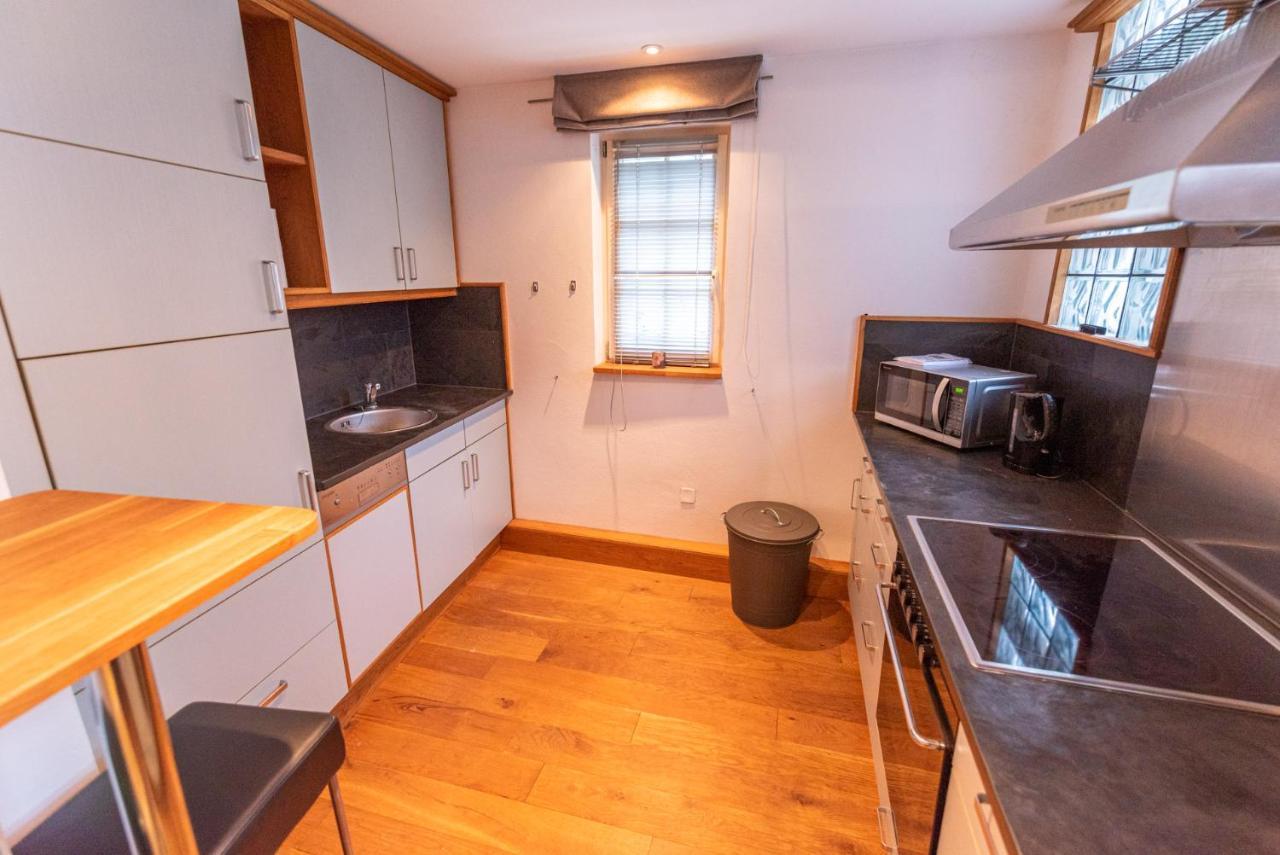 Designer Unterkunft In 15. Jahrhundert Altbau 75 M² Fuer Max. 4 Personen Apartment Eltville am Rhein Екстериор снимка