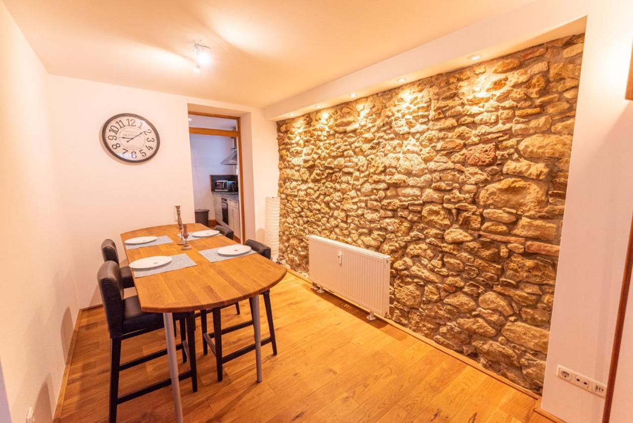 Designer Unterkunft In 15. Jahrhundert Altbau 75 M² Fuer Max. 4 Personen Apartment Eltville am Rhein Екстериор снимка