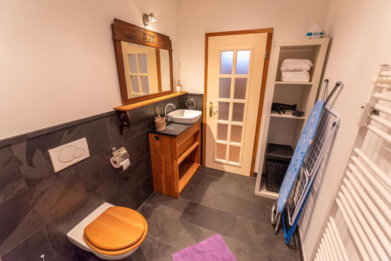 Designer Unterkunft In 15. Jahrhundert Altbau 75 M² Fuer Max. 4 Personen Apartment Eltville am Rhein Екстериор снимка